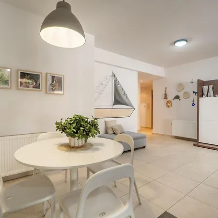 City Beach Apartment Apartament