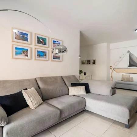 Appartamento City Beach Apartment *