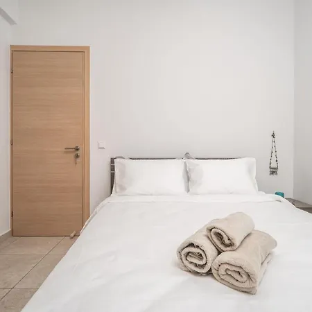 City Beach Apartment *